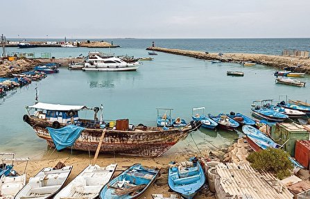 خارگ روی نفت خوابیده، اما گاز ندارد