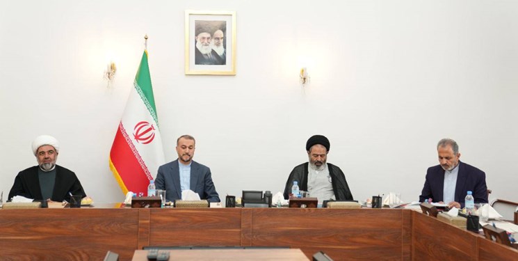 حضور فعال بخش کنسولی وزارت امور خارجه در جده، مکه و مدینه به منظور انجام امور حجاج ایرانی