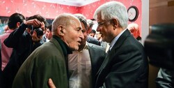 چرا اصلاح‌طلبان از عارف و نبوی به آذر منصوری رسیدند
