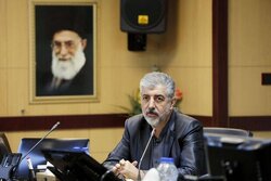 ۲۰۰۰ بهورز جذب می‌شوند