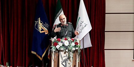 در دانشگاه از انقلاب و نظام، دفاعی منطقی کنید