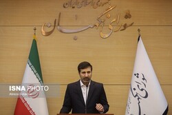 طحان نظیف: واردات خودروهای کارکرده مغایر با شرع و قانون اساسی شناخته نشد