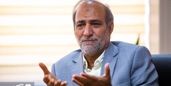 فروزنده: منع قانونی برای به کارگیری اعضای رسمی هیئت علمی در شهرداری نداریم