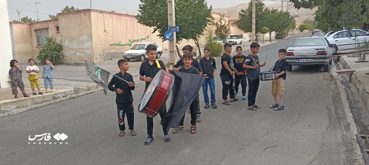 عکس/ بی‌ریاترین عزاداری برای ثارالله