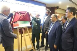 رونمایی وزیر جهاد از  کارت ایثار رزمندگان جهادگر / هدایت عرصه تولید توسط جهادگران