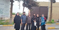 پزشک هندی که برای نسل جوان دستاوردهای انقلاب را به ارمغان آورد