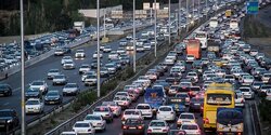 ترافیک نیمه سنگین در آزادراه کرج - تهران