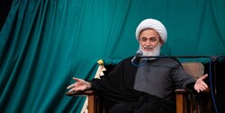 پناهیان: امام زمان(عج) کسی را دین‌دار نمی‌کند، از بردگی رها می‌کند