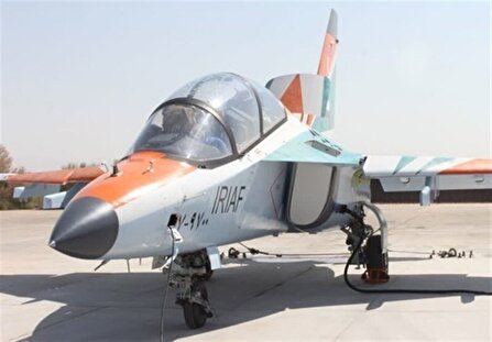 تصاویری از جنگنده آموزشی یاک ۱۳۰ که به ایران آمد