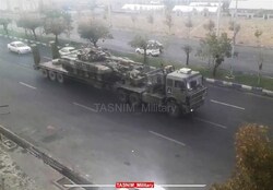 اعزام تجهیزات زرهی نیروی زمینی سپاه به مرزهای شمال‌غرب کشور