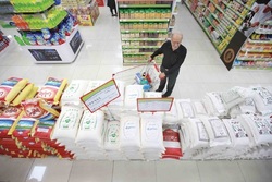 دو دهک دیگر به مشمولان طرح کالابرگ الکترونیک اضافه شدند/ دریافت کالابرگ الکترونیکی چه مزیتهایی دارد؟