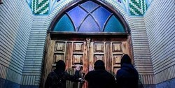 کوبیدن درب مساجد در پایان ماه صفر؛ بدعت یا سنت؟