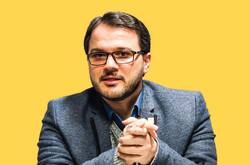 حمایت هیجانی از شعر و ادب فارسی راه به جایی نمی‌برد