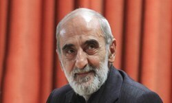 در سر هزار فتنه نیرنگ‌های رنگی!
