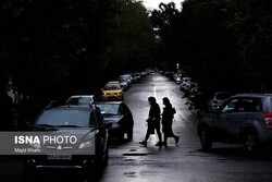 کاهش دمای تا ۸ درجه‌ای و بارش پراکنده در بخش‌هایی از شمال شرق کشور