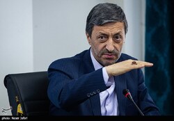 ریالی از ستاد اجرایی به خارج از کشور نمی‌رود
