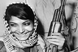 ماجرای دختر فلسطینی که هواپیمای اسراییلی را دزدید+ عکس