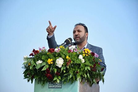 شهدا افتخار این مردم و مملکت هستند