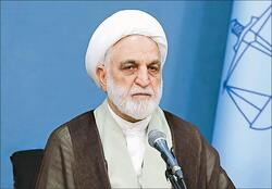 وزارت کشور و پلیس ظرفیت قانون موجود عفاف و حجاب را به کار بگیرند