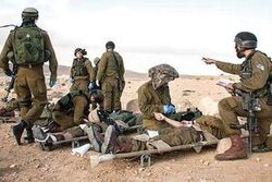 بالگرد اسراییل ده‌ها نظامی خودی را هدف قرار داد
