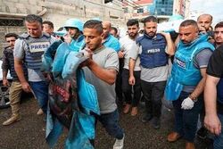 وزیر فرهنگ، شهادت دو خبرنگار شبکه المیادین را تسلیت گفت