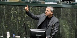 انتقاد شدید نماینده دشتستان از حیف و میل بیت‌المال و انتصاب افراد پر مسأله