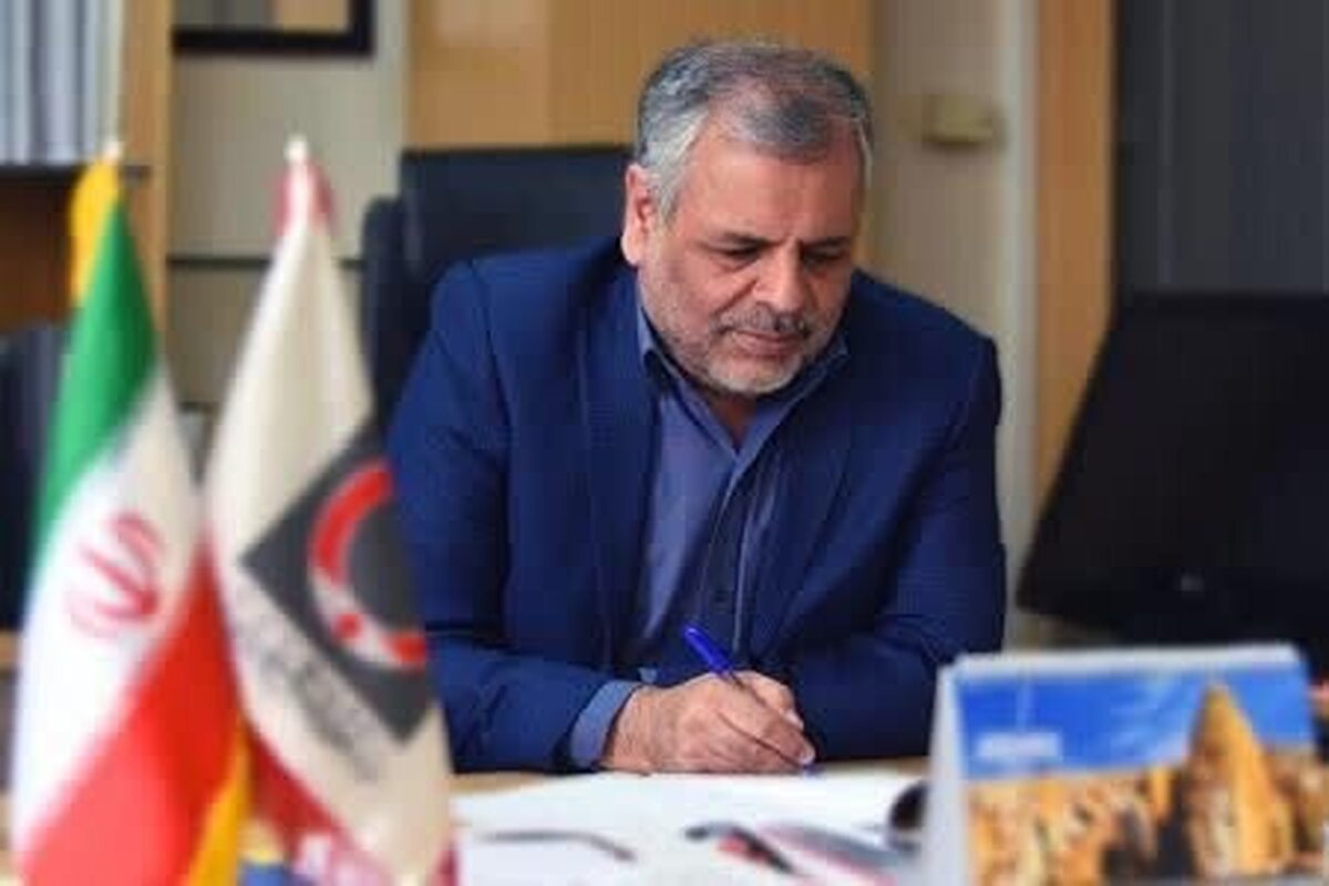 تقدیر مدیرعامل سازمان انتقال خون ایران از  مدیرکل  انتقال خون لرستان