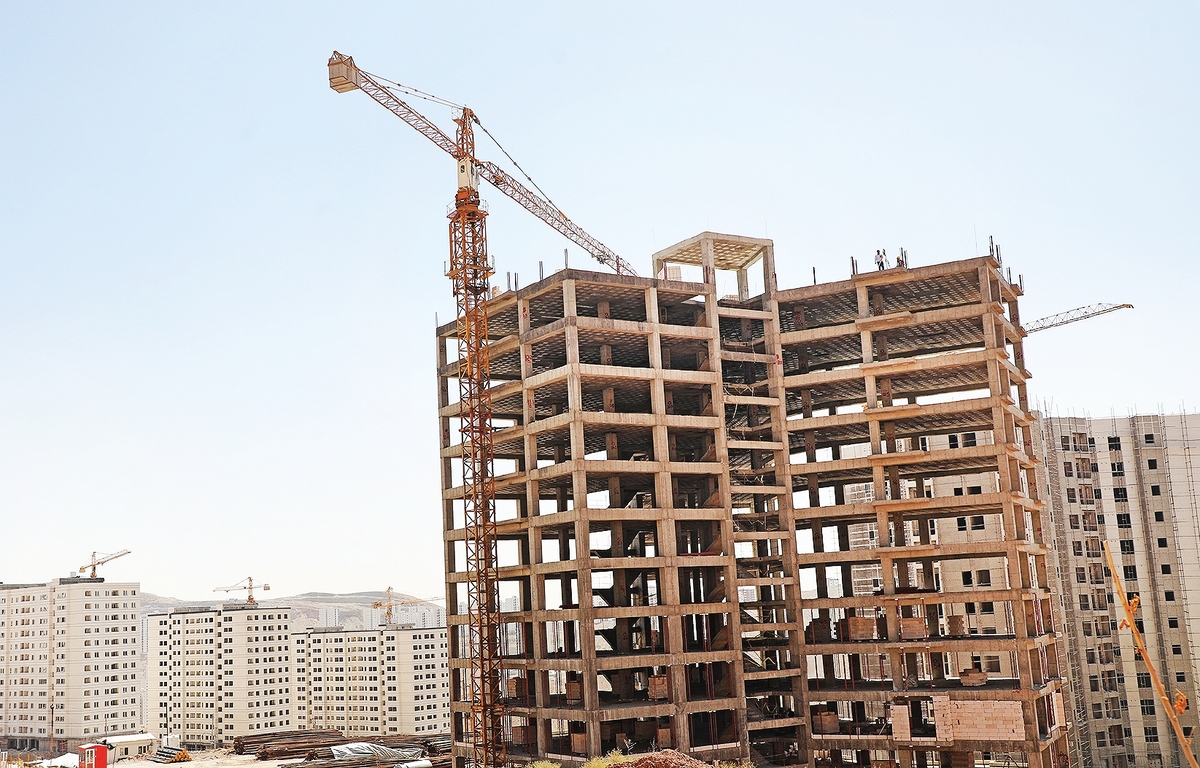 اشتباه محض دولت در کاهش تسهیلات ساخت مسکن از ۸۰۰ به ۶۵۰‌میلیون تومان