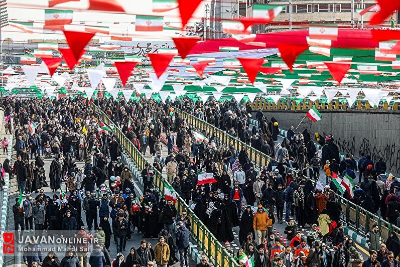 راهپیمایی ۲۲ بهمن در تهران -۱