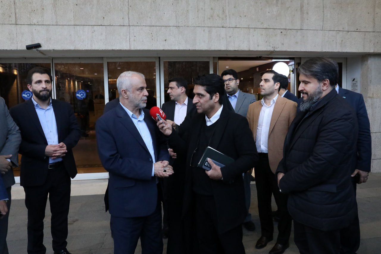 خدمات تجارت الکترونیک دی؛ پاسخگوی نیاز اول شهروندان