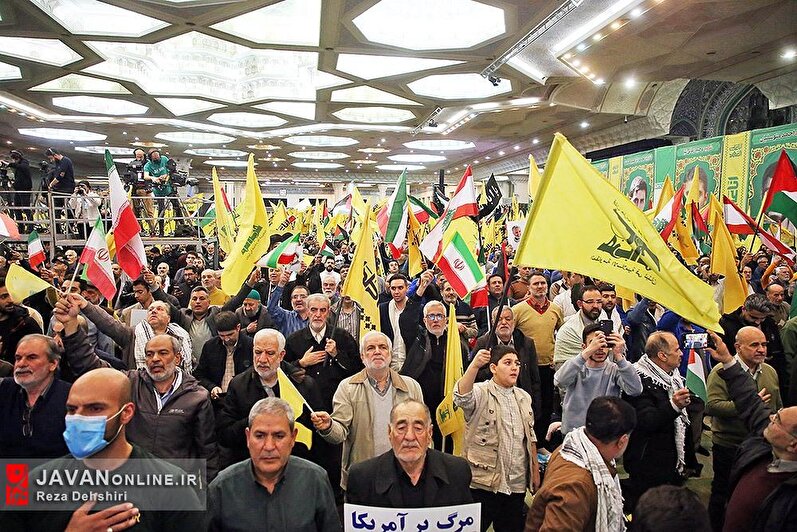 مراسم بزرگداشت شهدای مقاومت در مصلی تهران