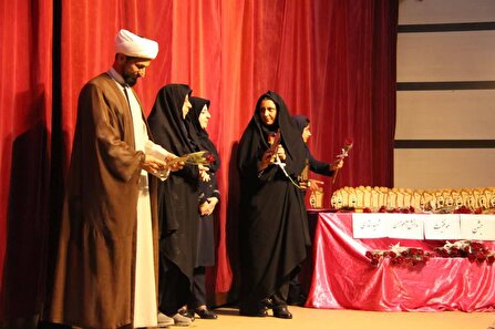 تجلیل از دانش آموزان برتر علمی استعداد های درخشان پدافند هوایی شمال شرق