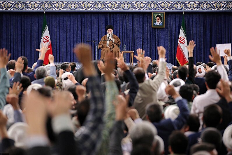 رهبر انقلاب: حج امسال، حج برائت است