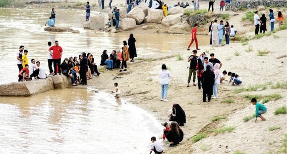 آب به سیستان رسید/ عکس