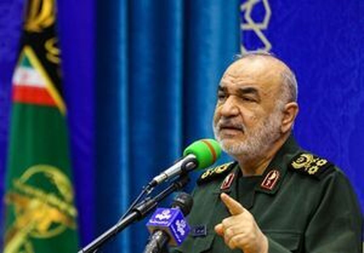 در شرق مدیترانه راه را بر دشمن می‌بندیم/ به پایان عمر سیاسی رژیم صهیونیستی نزدیک می‌شویم‌
