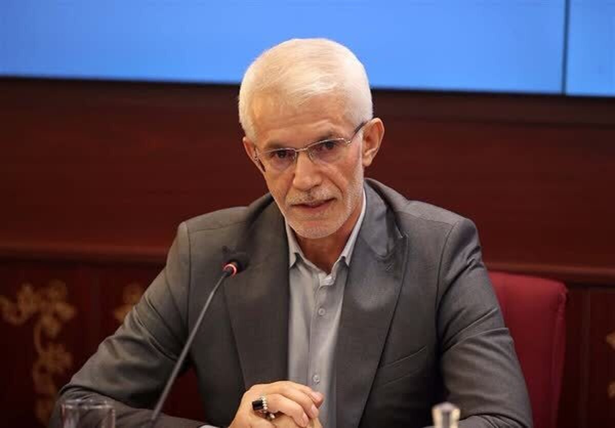 اسبقیان: نباید به کرامت خانم‌ها در ورزشگاه خدشه وارد شود