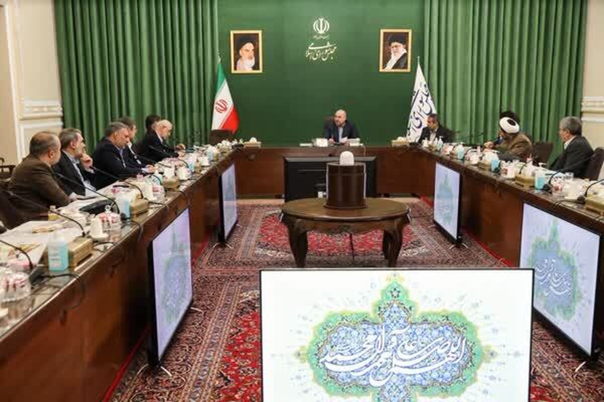 قالیباف: دولت و مجلس باید در موضوعات مرتبط با ارز اتفاق نظر داشته باشند