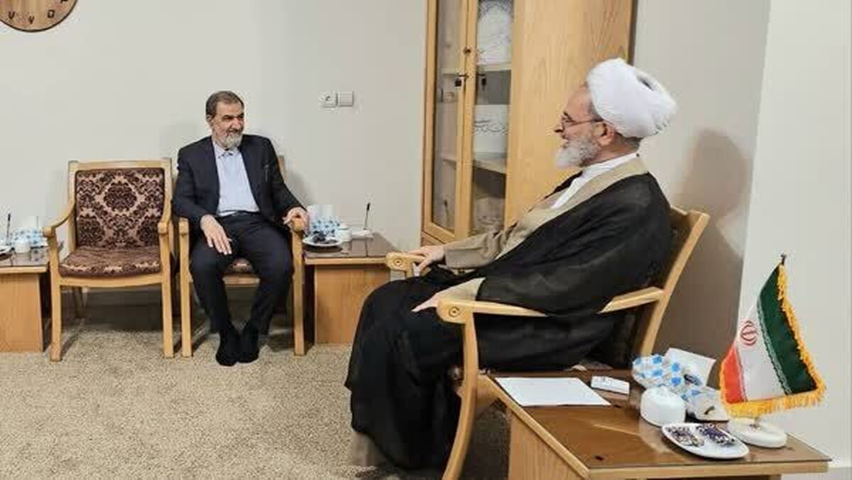 محسن رضایی: با کمک فکری اعضای شورای نگهبان می‌توان در جهت بهبود اقتصاد گام اساسی برداشت