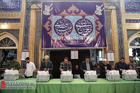 مرحله دوم انتخابات مجلس در مسجد لرزاده تهران