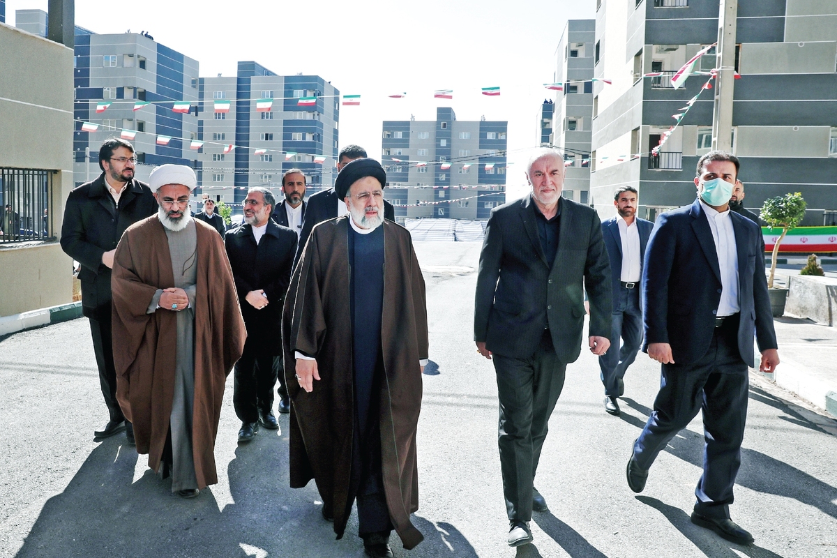 تأمین زمین برای ساخت انبوه مسکن اولویت دولت چهاردهم باشد