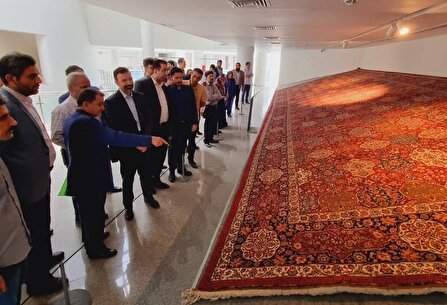 فرش دستباف ایران، توانمندی بالایی برای ایفای نقش در حوزه دیپلماسی هنری دارد