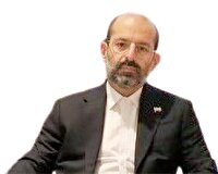 والدین مشتاقانه در تفریحات پرجنب و‌جوش فرزندان شرکت کنند 