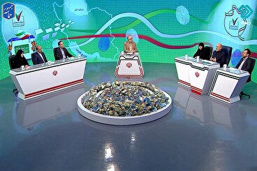 میزگرد فرهنگی با حضور محمدباقر قالیباف