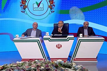 میزگرد اقتصادی با حضور مسعود پزشکیان