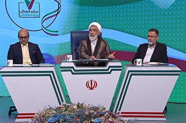 میزگرد فرهنگی با حضور مصطفی پور محمدی