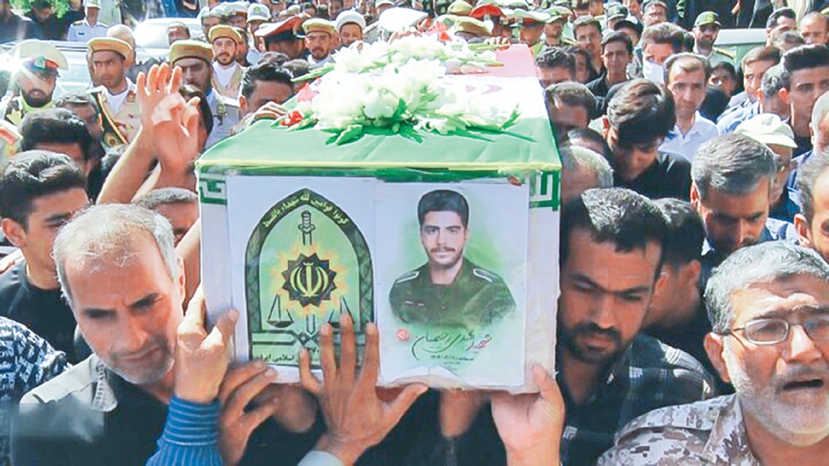 افتخار می‌کنم فرزندم لایق شهادت شد