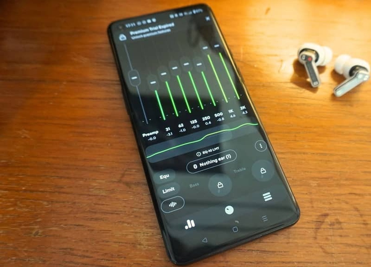پخش کننده موسیقی و فیلم Poweramp و مکس پلیر MX Player
