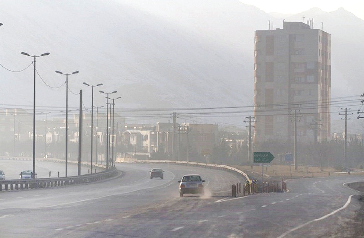ابر سیاه آلودگی بر سر شهر و شهروندان