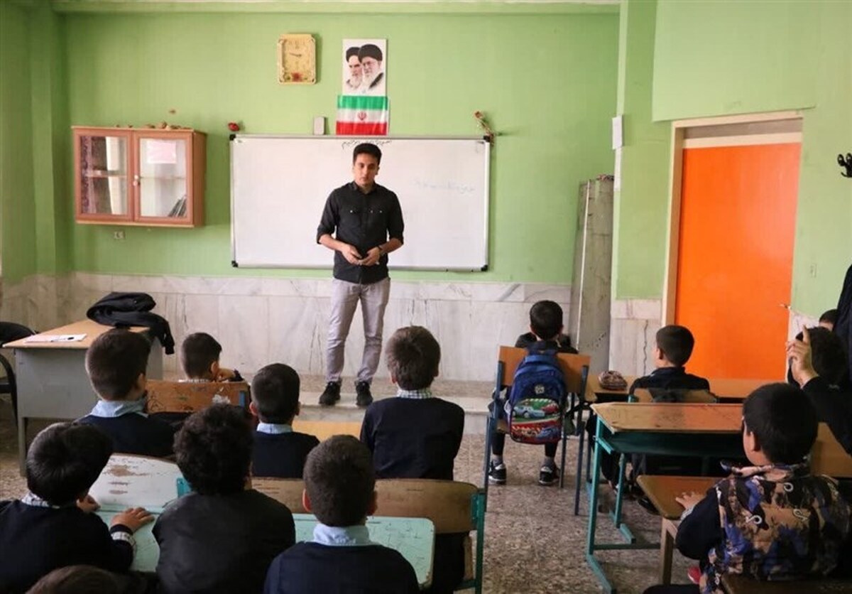 هشدار مجلس نسبت به کمبود معلم برای آغاز سال تحصیلی جدید