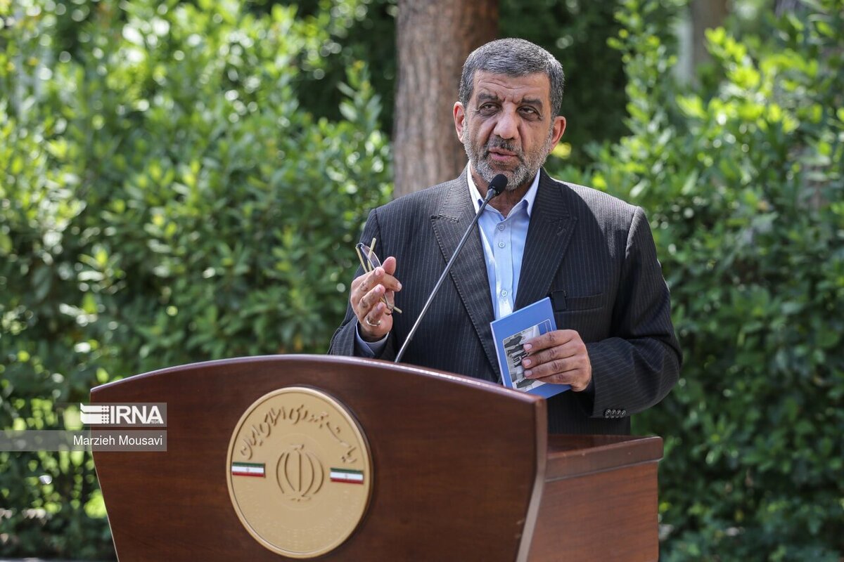 ضرغامی: ۱۰۰ همت پروژه های مهم تا آخر سال افتتاح می شود